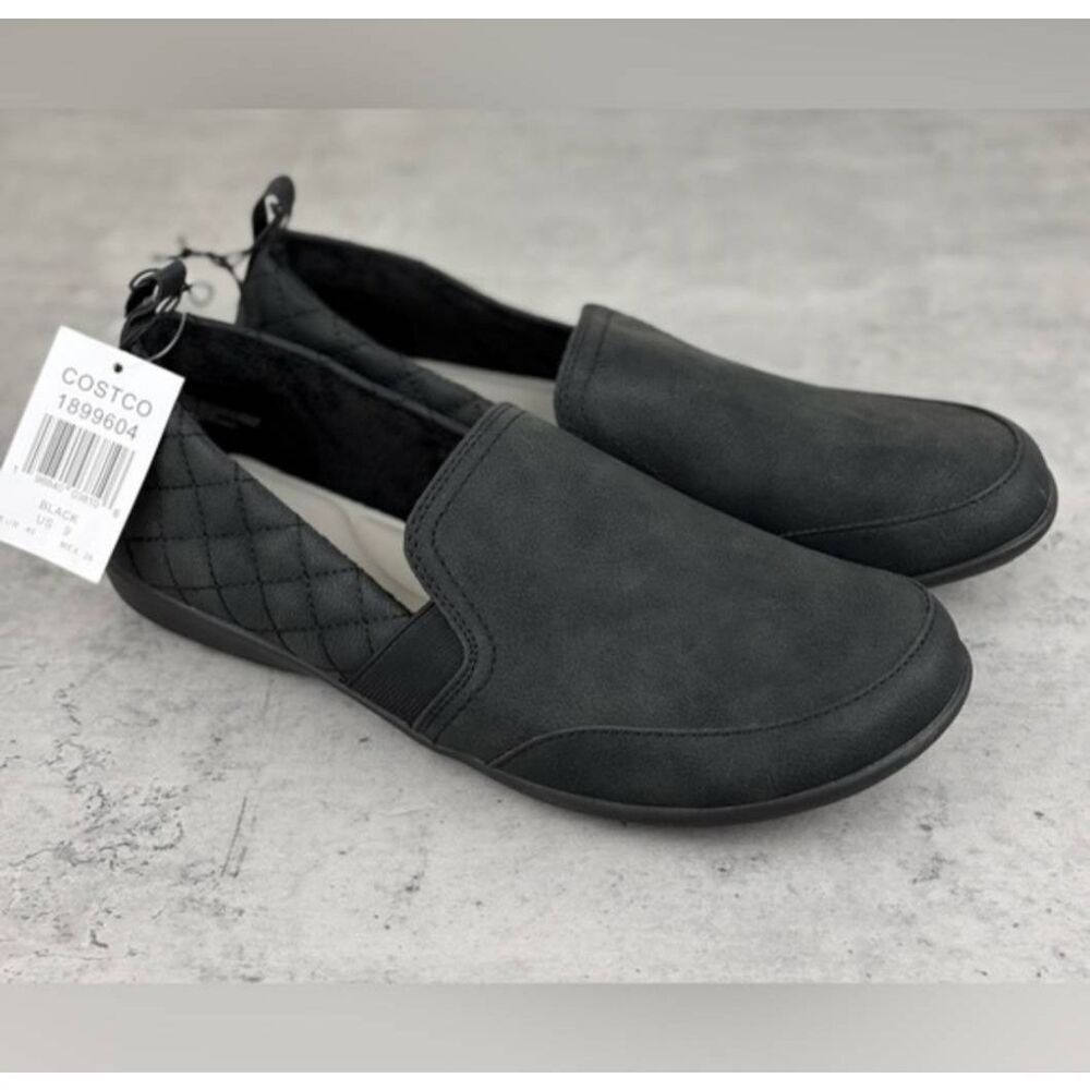 JSport Black Lisa Slip On Loafers Size 9. New without Box